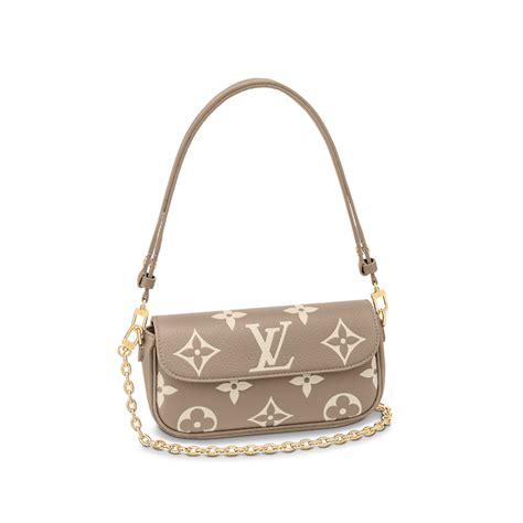 louis vuitton monogram wallet on chain